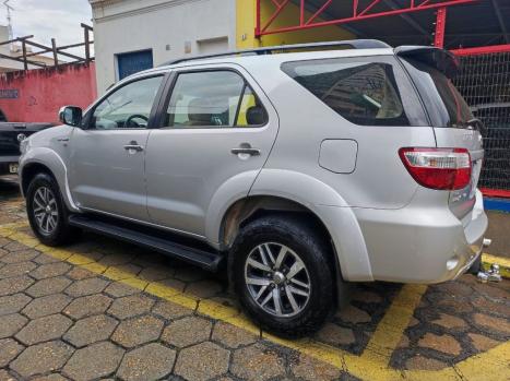 TOYOTA Hilux SW4 2.7 16V 4P SR, Foto 8