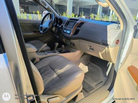 TOYOTA Hilux SW4 3.0 16V 4P SRV 4X4 TURBO DIESEL AUTOM�TICO, Foto 12