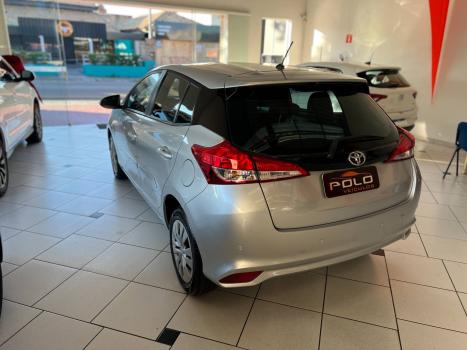 TOYOTA Yaris Sedan 1.5 16V 4P FLEX XL, Foto 4