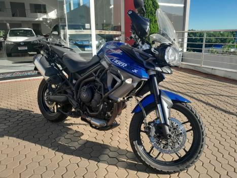 TRIUMPH Tiger 800 XRX, Foto 3