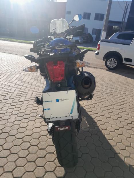 TRIUMPH Tiger 800 XRX, Foto 5
