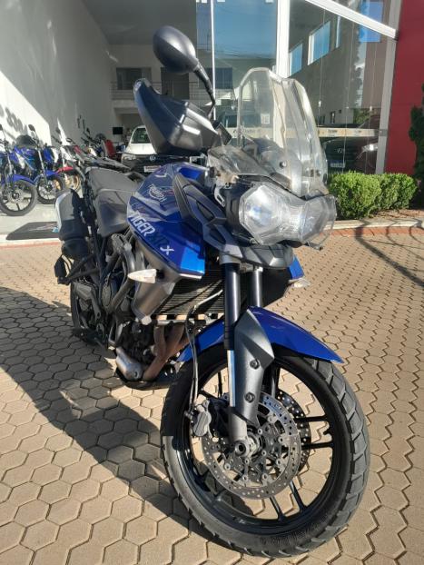 TRIUMPH Tiger 800 XRX, Foto 8