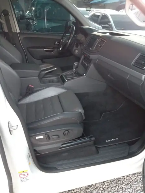 VOLKSWAGEN Amarok 3.0 V6 CABINE DUPLA HIGHLINE 4X4 TURBO INTERCOOLER AUTOMTICO, Foto 8