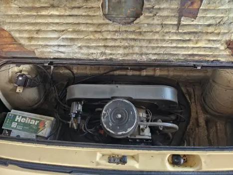 VOLKSWAGEN Brasilia 1.6, Foto 6 VOLKSWAGEN Brasilia 1.6, Foto 6