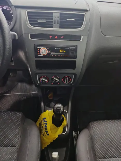 VOLKSWAGEN Fox 1.0 TREND FLEX, Foto 11