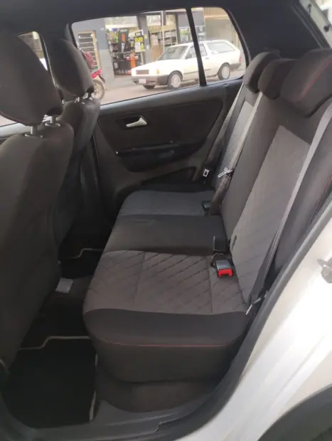 VOLKSWAGEN Fox 1.6 4P EXTREME FLEX, Foto 8 VOLKSWAGEN Fox 1.6 4P EXTREME FLEX, Foto 8