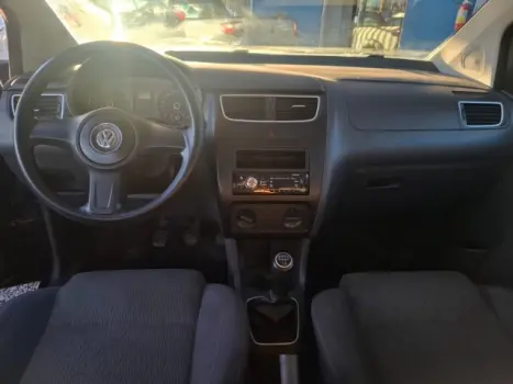 VOLKSWAGEN Fox 1.6 4P, Foto 9