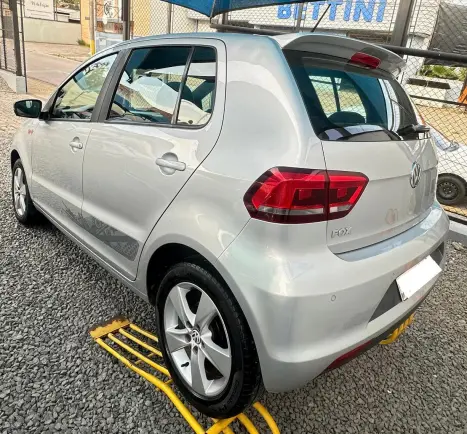VOLKSWAGEN Fox 1.6 4P ROCK IN RIO FLEX, Foto 4