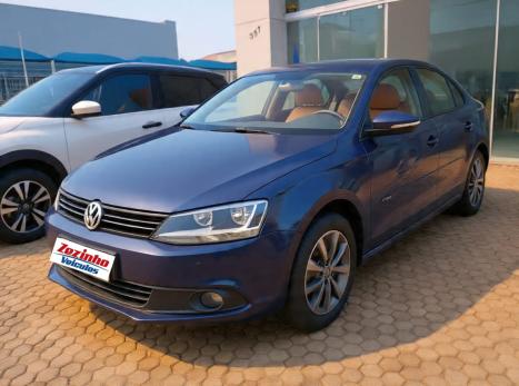VOLKSWAGEN Jetta 2.0 4P COMFORTLINE FLEX, Foto 4