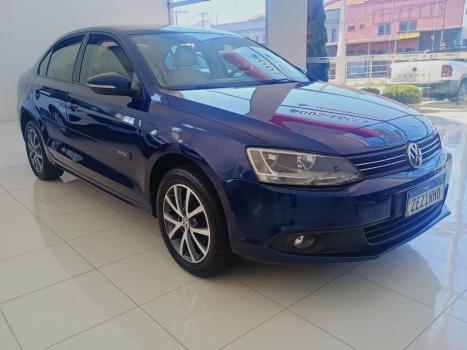 VOLKSWAGEN Jetta 2.0 4P COMFORTLINE FLEX, Foto 3