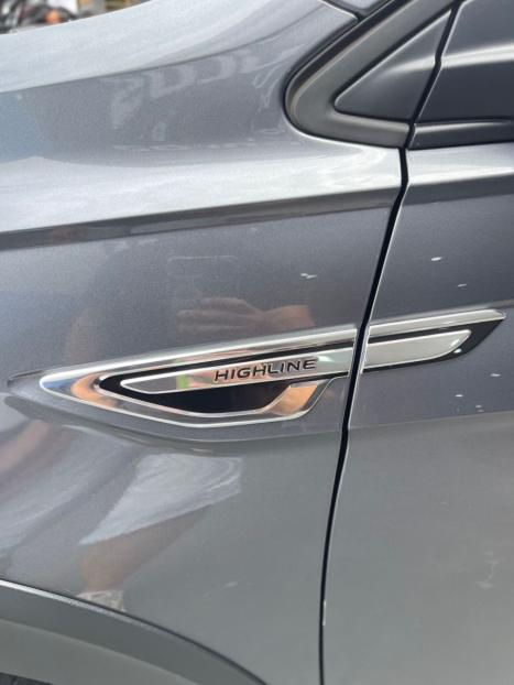 VOLKSWAGEN Nivus 1.0 4P FLEX 200 TSI HIGHLINE TURBO AUTOM�TICO, Foto 11