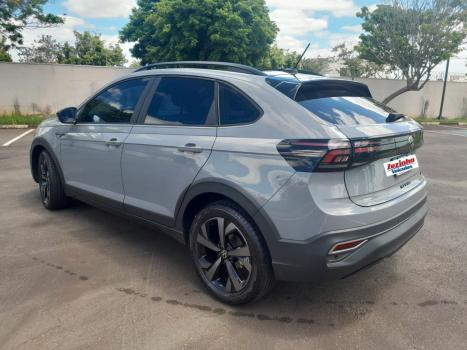 VOLKSWAGEN Nivus 1.0 4P FLEX 200 TSI HIGHLINE TURBO AUTOM�TICO, Foto 2