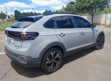 VOLKSWAGEN Nivus 1.0 4P FLEX 200 TSI HIGHLINE TURBO AUTOM�TICO, Foto 3