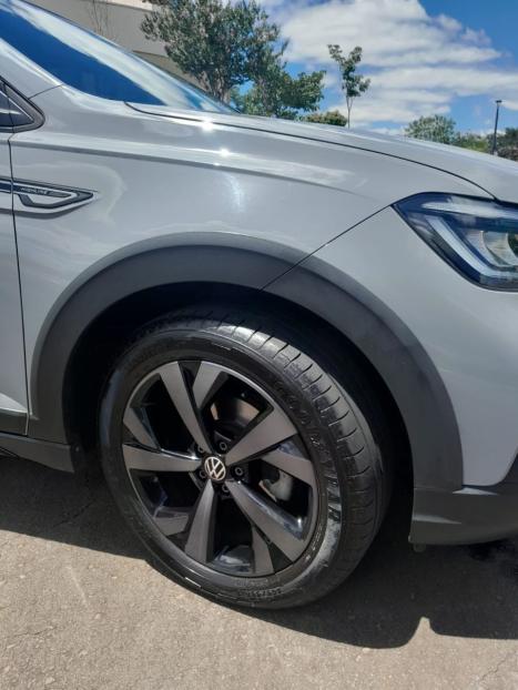 VOLKSWAGEN Nivus 1.0 4P FLEX 200 TSI HIGHLINE TURBO AUTOM�TICO, Foto 4