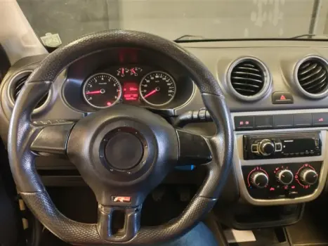 VOLKSWAGEN Saveiro 1.6 16V G6 CROSS CABINE ESTENDIDA FLEX, Foto 7 VOLKSWAGEN Saveiro 1.6 16V G6 CROSS CABINE ESTENDIDA FLEX, Foto 7