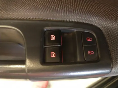 VOLKSWAGEN Saveiro 1.6 16V G6 CROSS CABINE ESTENDIDA FLEX, Foto 10 VOLKSWAGEN Saveiro 1.6 16V G6 CROSS CABINE ESTENDIDA FLEX, Foto 10