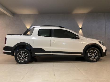 VOLKSWAGEN Saveiro 1.6 G7 CABINE DUPLA CROSS FLEX, Foto 4