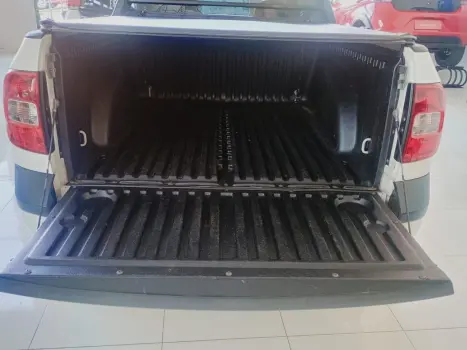 VOLKSWAGEN Saveiro 1.6 G6 TRENDLINE CABINE ESTENDIDA FLEX, Foto 12