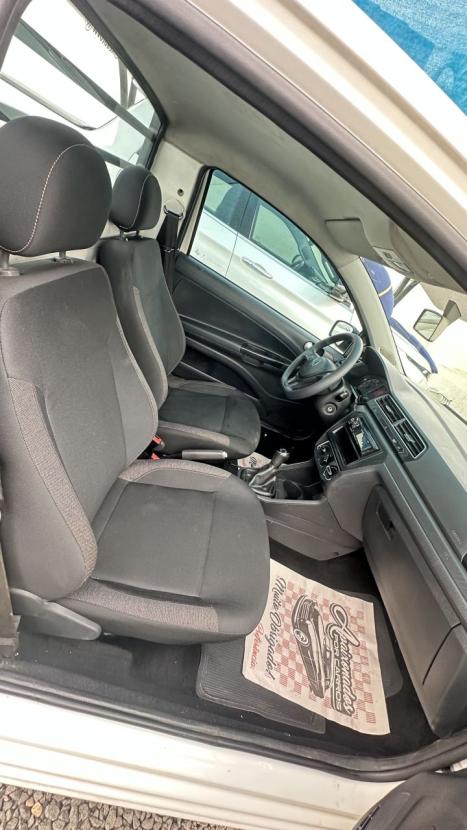 VOLKSWAGEN Saveiro 1.6 16V FLEX MSI ROBUST CABINE SIMPLES, Foto 8