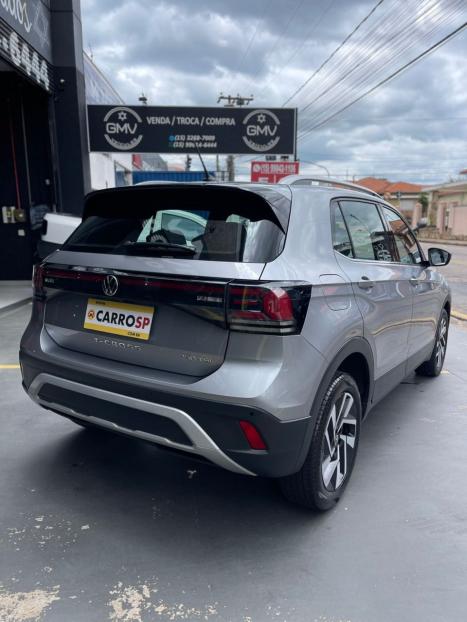 VOLKSWAGEN T-Cross 1.4 4P 250 TSI FLEX HIGHLINE AUTOM�TICO, Foto 9