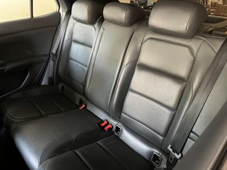 VOLKSWAGEN T-Cross 1.0 4P 200 TSI FLEX COMFORTLINE AUTOM�TICO, Foto 6