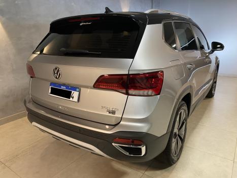 VOLKSWAGEN Taos 1.4 16V 4P FLEX 250 TSI HIGHLINE AUTOM�TICO, Foto 3