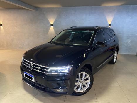 VOLKSWAGEN Tiguan 1.4 250 TSI TOTAL FLEX ALLSPACE COMFORTLINE TURBO AUTOM�TICO TIPTRONIC, Foto 3