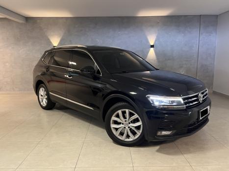 VOLKSWAGEN Tiguan 1.4 250 TSI TOTAL FLEX ALLSPACE COMFORTLINE TURBO AUTOM�TICO TIPTRONIC, Foto 2