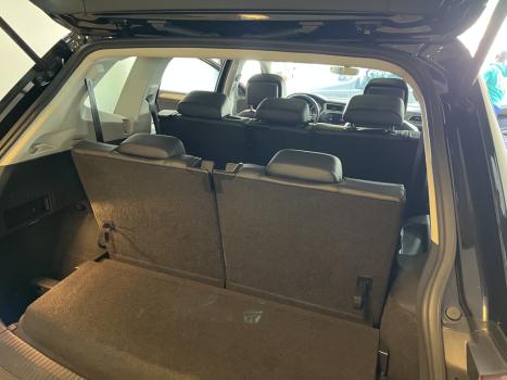 VOLKSWAGEN Tiguan 1.4 250 TSI TOTAL FLEX ALLSPACE COMFORTLINE TURBO AUTOM�TICO TIPTRONIC, Foto 4
