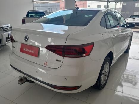 VOLKSWAGEN Virtus 1.6 4P MSI FLEX AUTOM�TICO, Foto 4