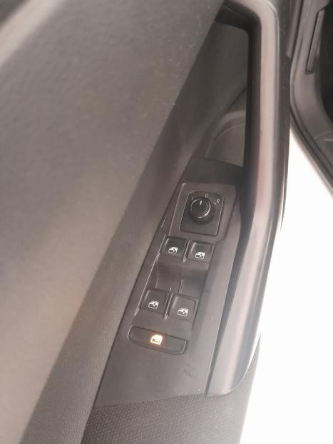 VOLKSWAGEN Virtus 1.6 4P MSI FLEX AUTOM�TICO, Foto 9