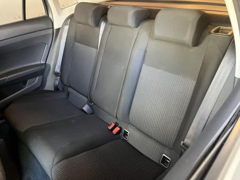 VOLKSWAGEN Virtus 1.6 4P MSI FLEX AUTOM�TICO, Foto 6