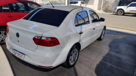 VOLKSWAGEN Voyage 1.0 4P FLEX, Foto 4