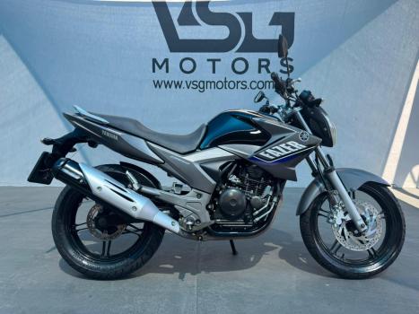 YAMAHA FZ 25 250 Fazer Flex , Foto 1