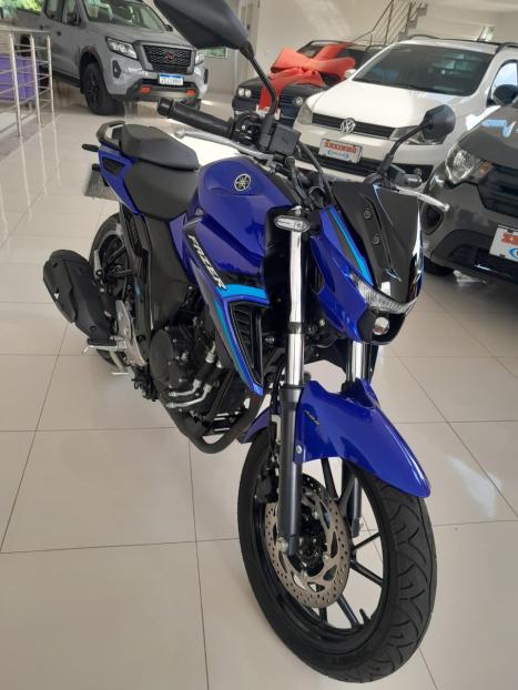 YAMAHA FZ 25 250 Fazer Flex , Foto 3
