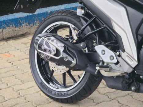 YAMAHA FZ 25 250 Fazer Flex , Foto 6