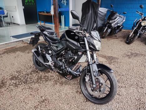 YAMAHA MT-03 300 ABS, Foto 2