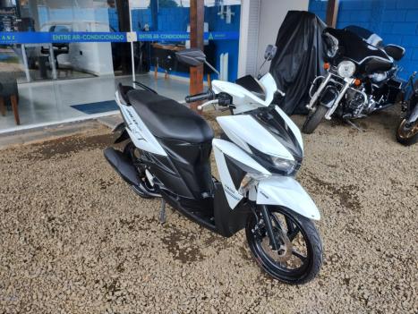 YAMAHA Neo UBS 125 , Foto 3