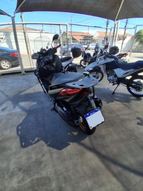 YAMAHA XMax 250 , Foto 3