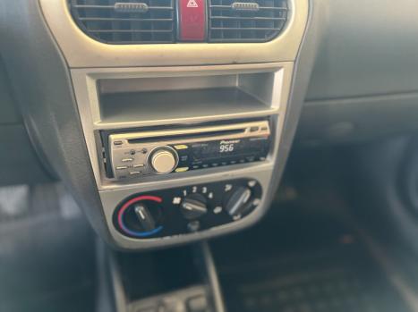 CHEVROLET Corsa Hatch 1.4 4P PREMIUM FLEX, Foto 6