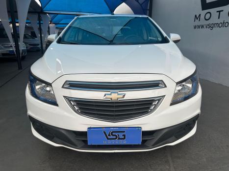 CHEVROLET Onix Hatch 1.4 4P FLEX LT, Foto 2