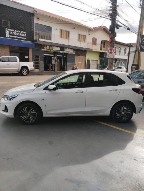 CHEVROLET Onix Hatch 1.0 4P FLEX LT, Foto 4