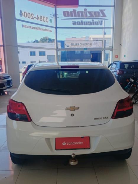 CHEVROLET Onix Hatch 1.4 4P FLEX LTZ AUTOMTICO, Foto 6