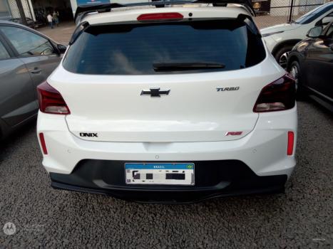CHEVROLET Onix Hatch 1.0 12V 4P FLEX RS TURBO AUTOMTICO, Foto 2