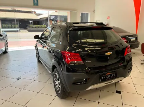 CHEVROLET Onix Hatch 1.4 4P FLEX ACTIV AUTOMTICO, Foto 4