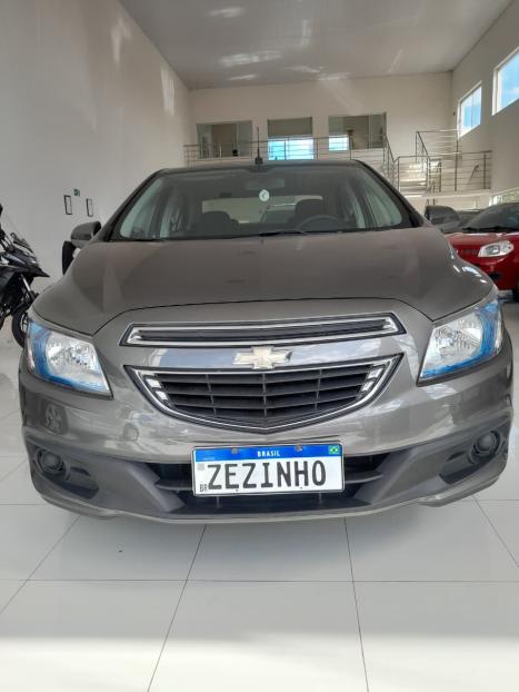 CHEVROLET Prisma 1.4 4P LT FLEX, Foto 2