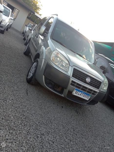 FIAT Doblo 1.8 16V 4P FLEX ESSENCE 7 LUGARES, Foto 1