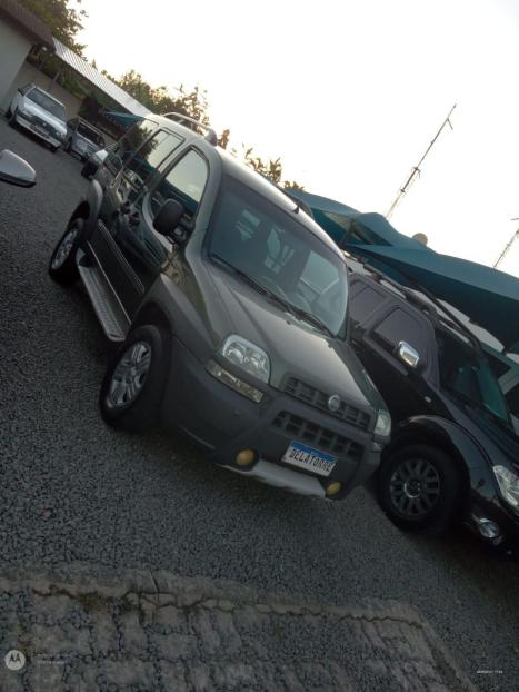 FIAT Doblo 1.8 16V 4P FLEX ADVENTURE, Foto 3