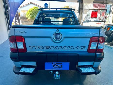 FIAT Strada 1.6 16V FLEX TREKKING CABINE ESTENDIDA, Foto 5