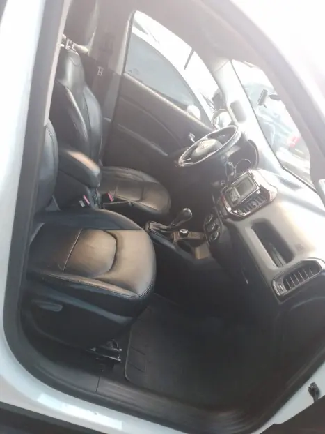 FIAT Toro 2.0 16V 4P FREEDOM TURBO DIESEL, Foto 9